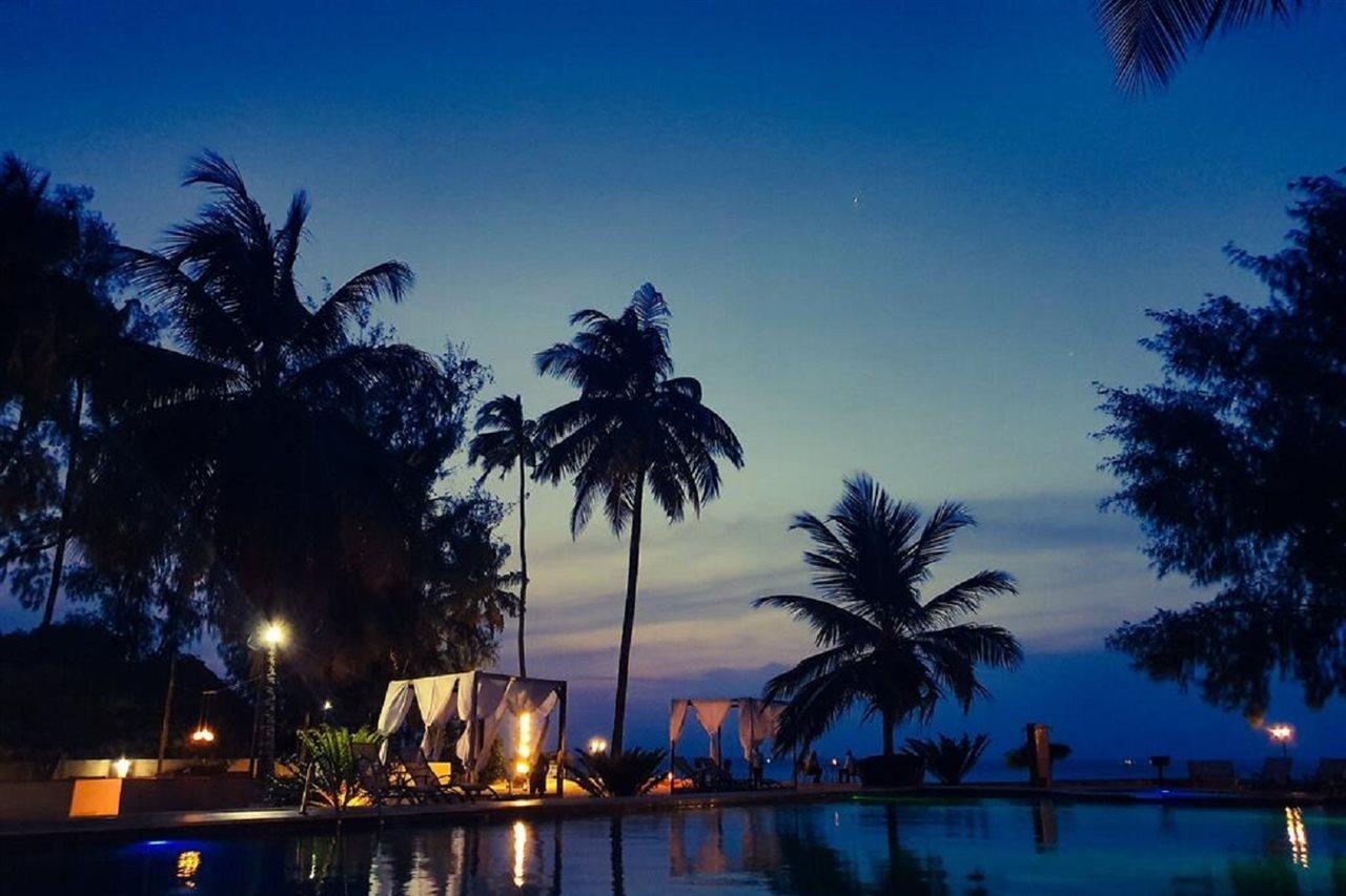 Ahg Maya Bay Resort & Spa Michamvi Esterno foto