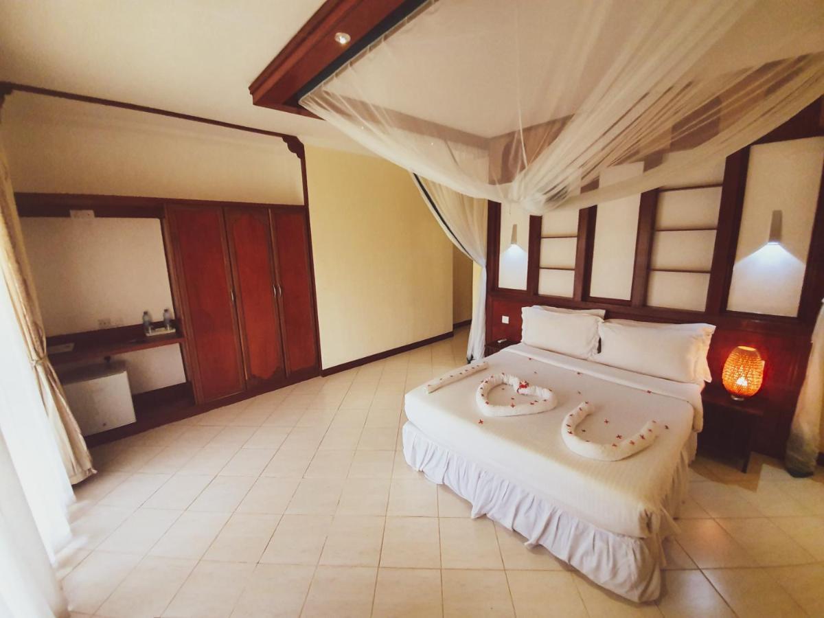 Ahg Maya Bay Resort & Spa Michamvi Esterno foto
